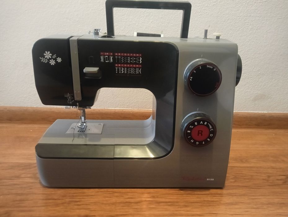 Maszyna do szycia Redstar r15s