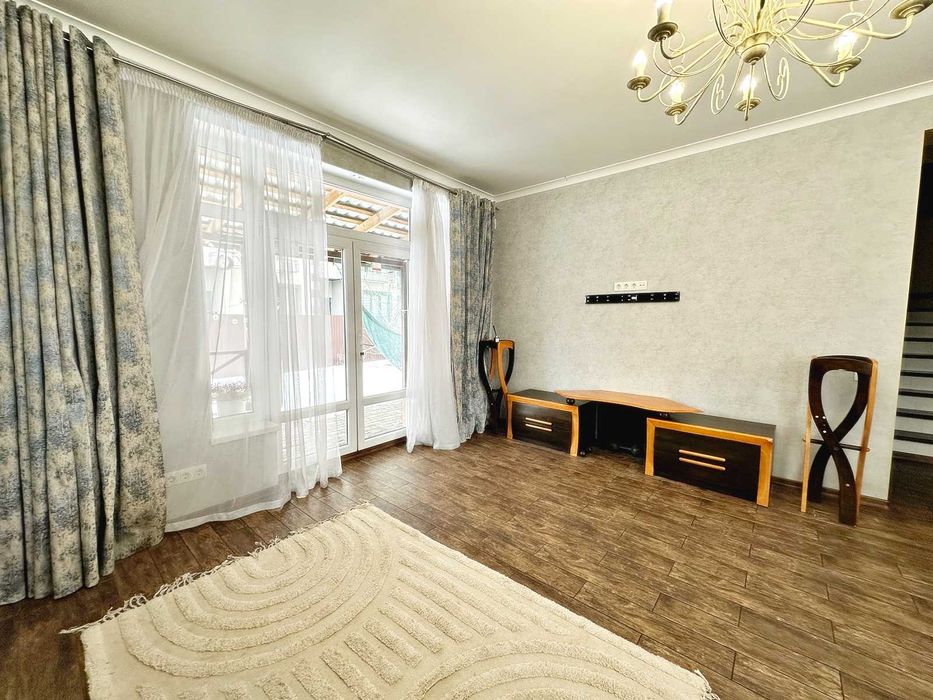 Оренда будинку  в Ірпені, район Стоянка. Можна з тваринами