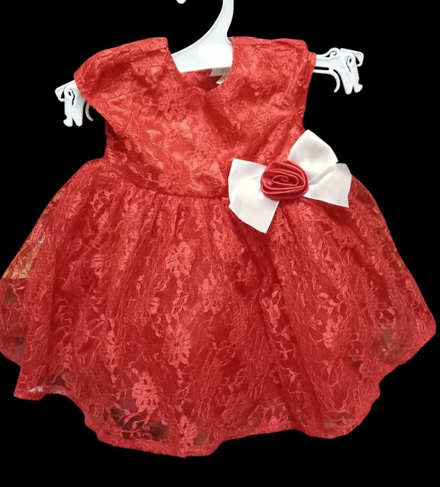 Дитяча сукня ( на 1 рік).