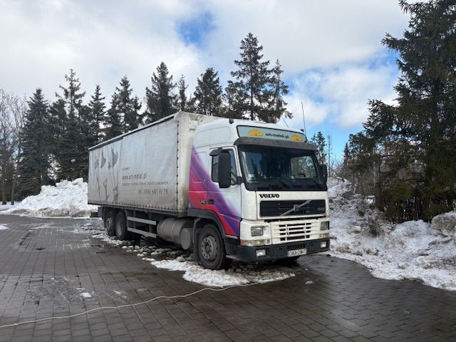 Volvo FM12  Volvo FM12 6x2,  zabudowa długość 8.8m.
