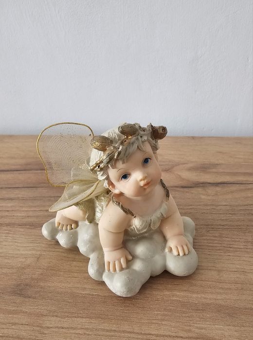Figurka Aniołka.