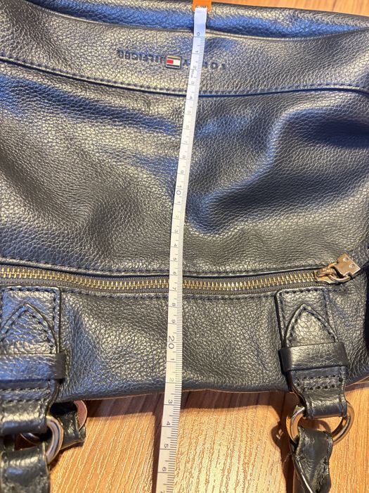 Tommy Hilfiger torebka ze skóry naturalnej