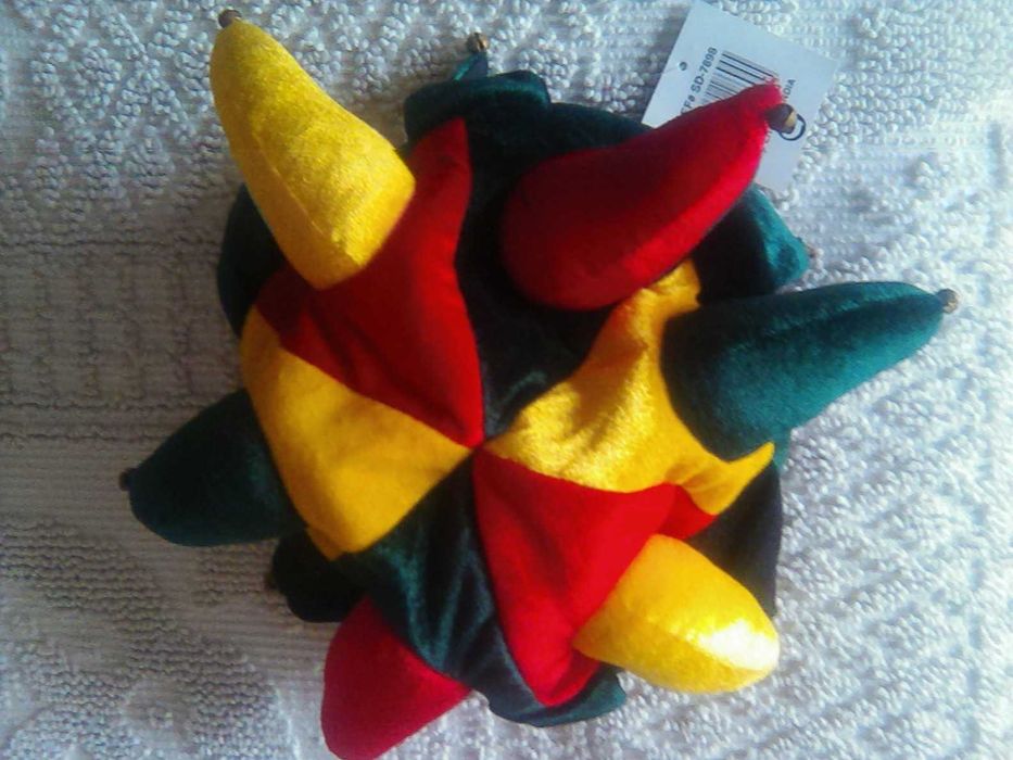 Bonés, Caps, Chapéus com pala, Gorro com guizos  -> NOVOS