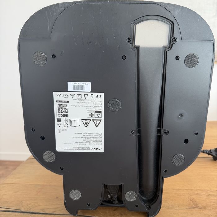 Roomba iRobot i3+ c/ Base de Carregamento