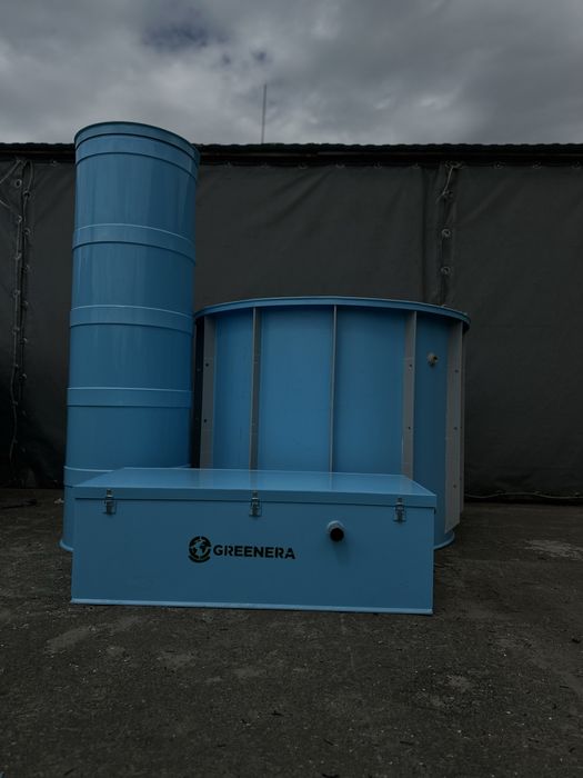 Вертикальна ємність з поліпропілену на замовлення, по ТЗ або кресленню