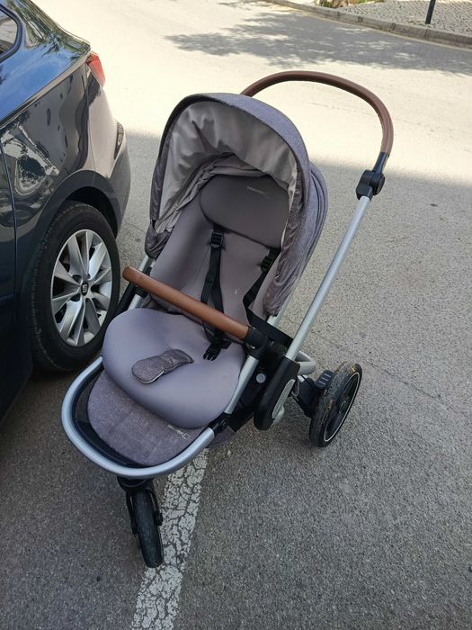 Carrinho bebé Confort + Acessórios