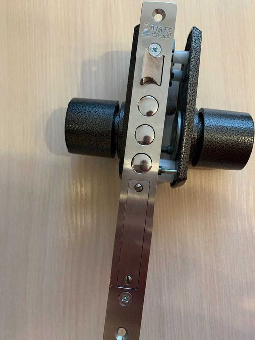 Електронний кодовий замок VLS