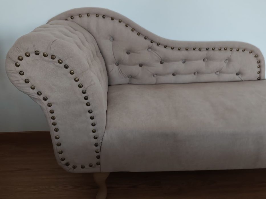 Chaise Longue - Cadeirão - Banco