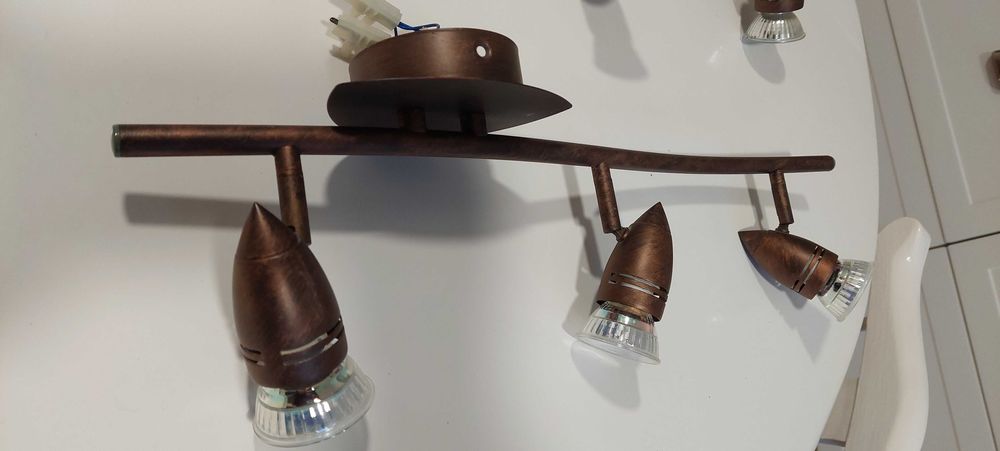 Candeeiros de tecto rusticos