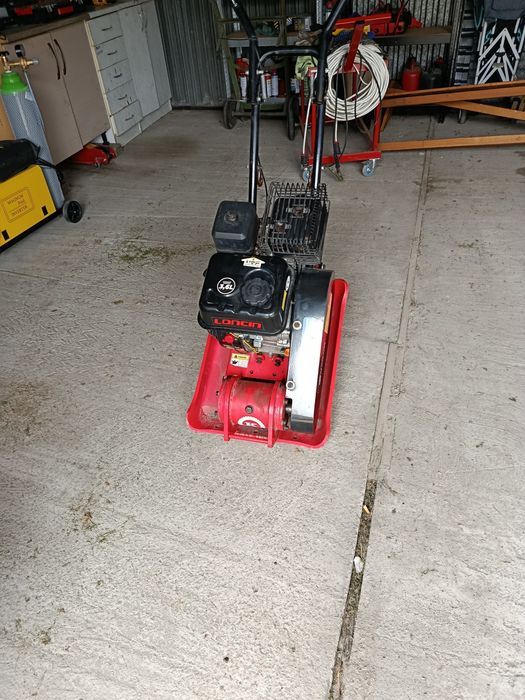 Zagęszczarka jak nowa 90kg