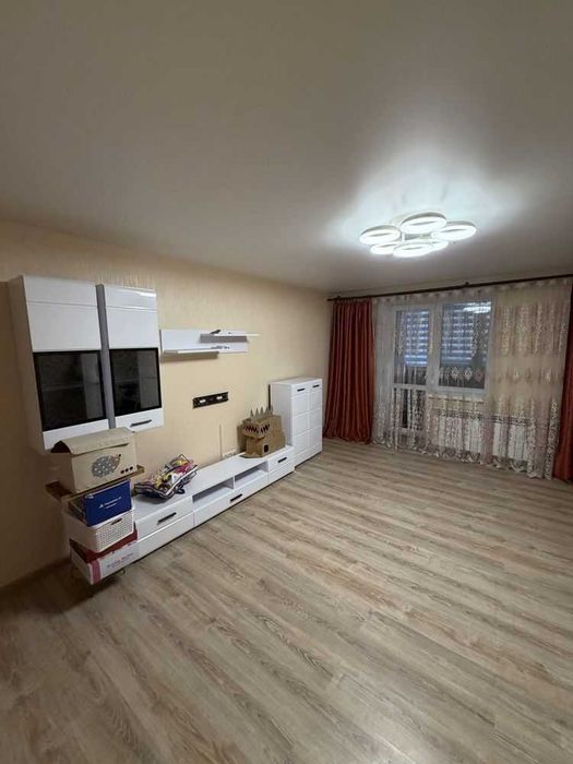 Продаж 2-к в новобудові з євроремонтом на Садах 3 ! Код:23247