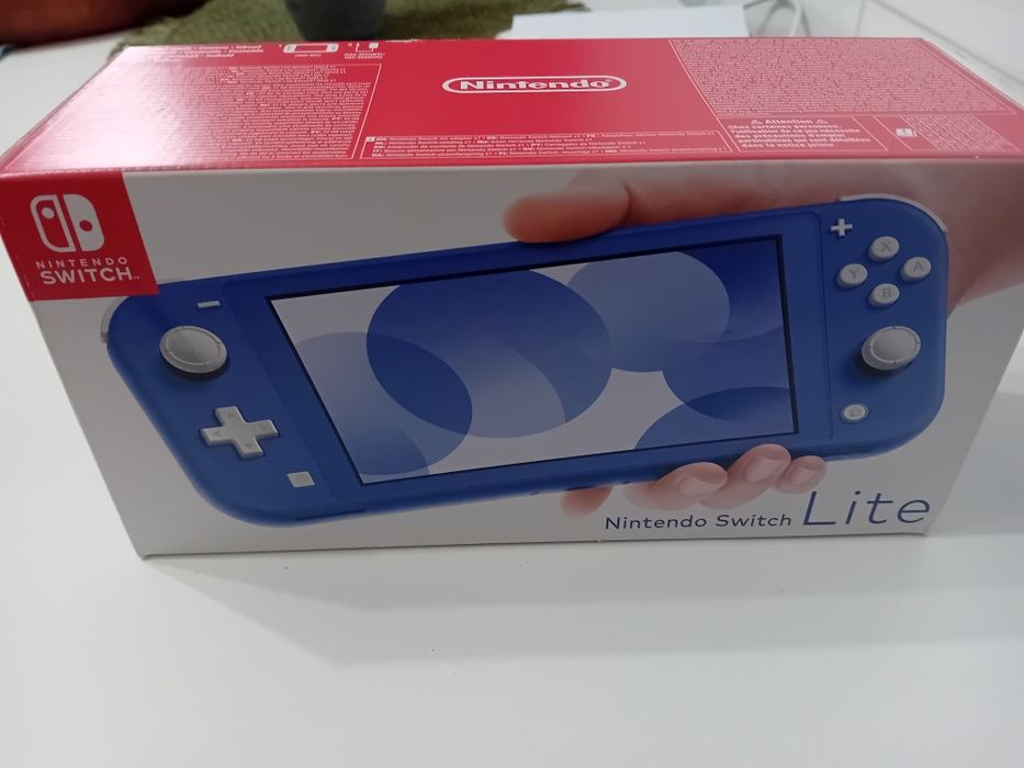 Nintendo Switch Lite mais estojo de transporte