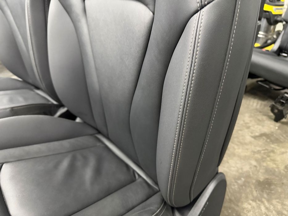 Салон Audi Q7 4M0 2025 20000km