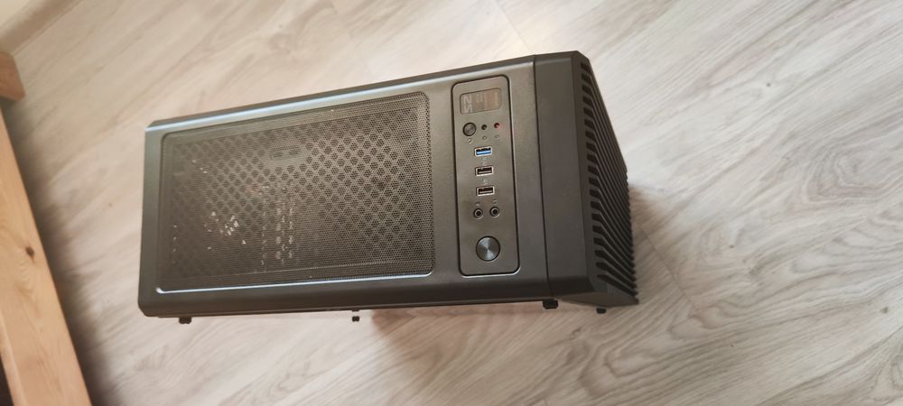 Komputer rx580 16GB DDR4 XEON