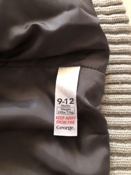Куртка  весіння( 9-12 міс)