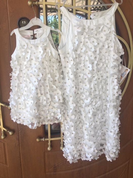 Продам платья Biscotti