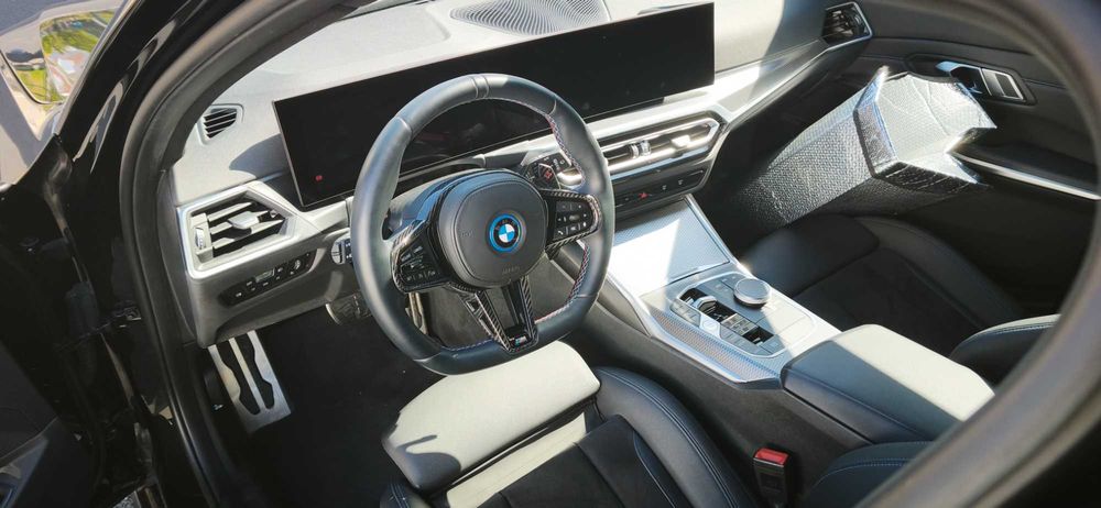 BMW 330e xDrive Touring M Pack | 2023