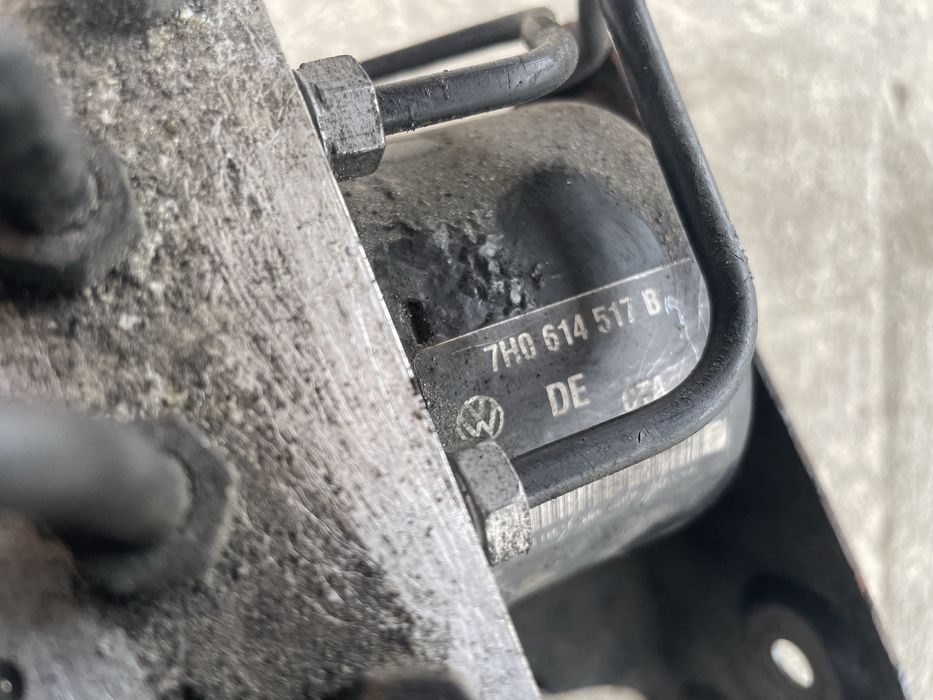 ABS (АБС) блок VW T5 7H0 614 517 B