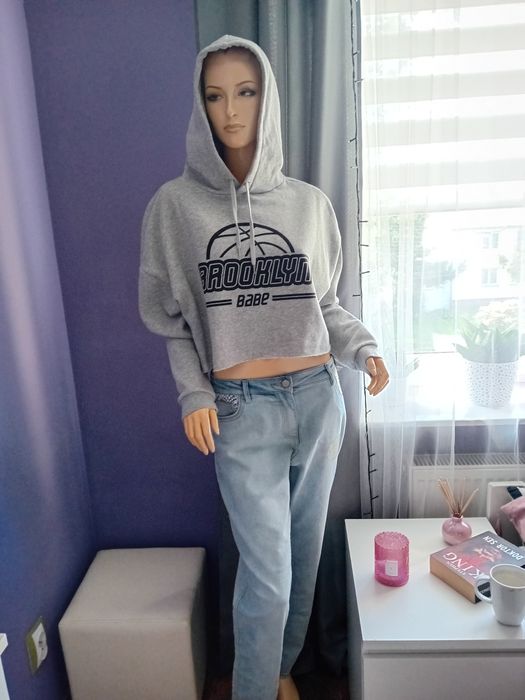 Bluza krótka z kapturem XL