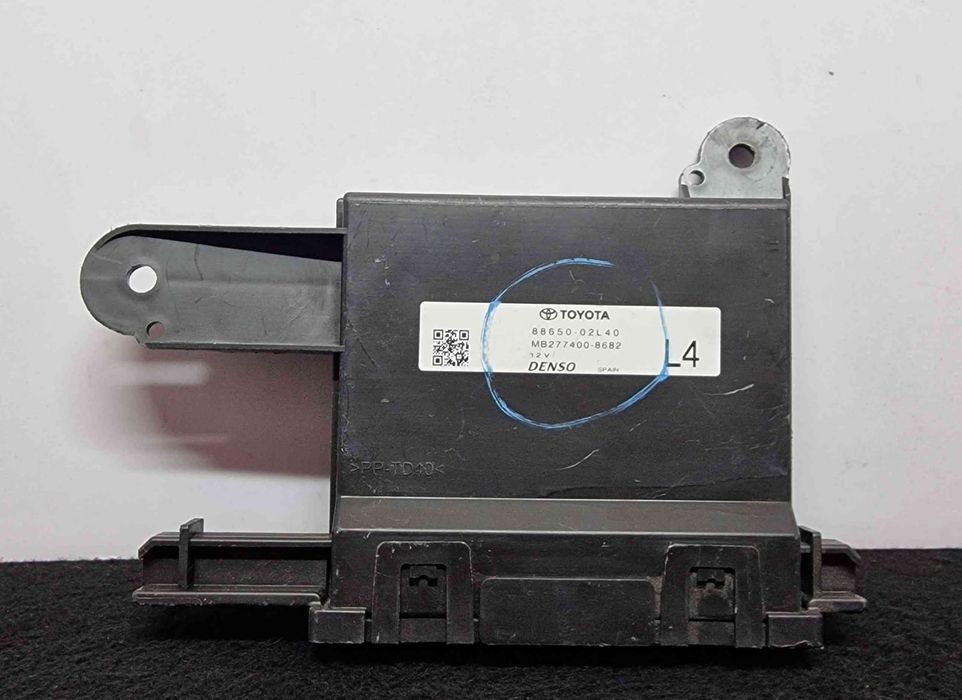 Módulo Eletrónico 88650-02L40 - TOYOTA COROLLA Combi