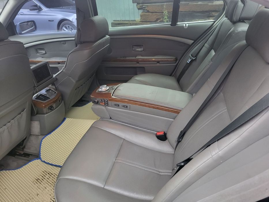 BMW 745 LI 4.4г/б