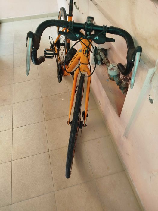 Bike de velocidade  para hobby e final de semana rara  essa em Aveiro!