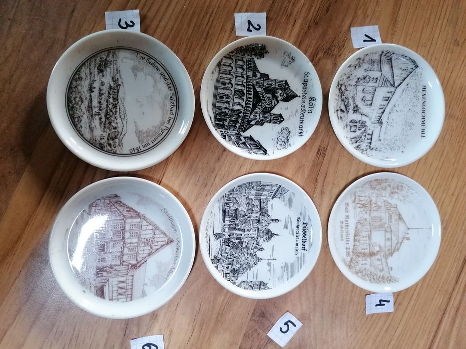 Sprzedam podstawki ceramiczne.