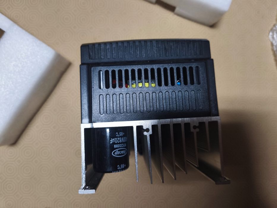 Inversor De Frequência 5cv 4.0kw Monofásico 16a