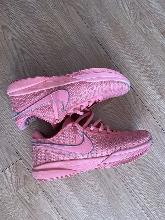 Баскетбольні кросівки Nike Lebron 20 ,,Pink Dimond’’