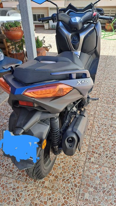 Yamaha Xmax 300 cc