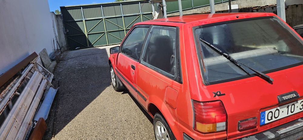Toyota Starlet 1.0 - Clássico certificado