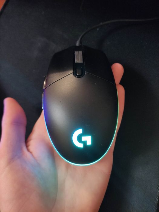 Мишка Logitech g102