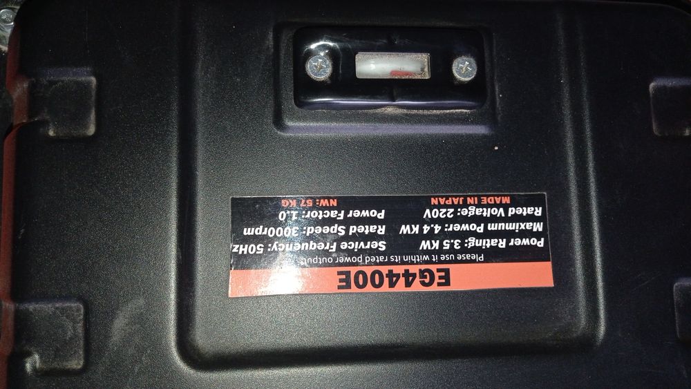 Бензогенератор Kioto EG4400E