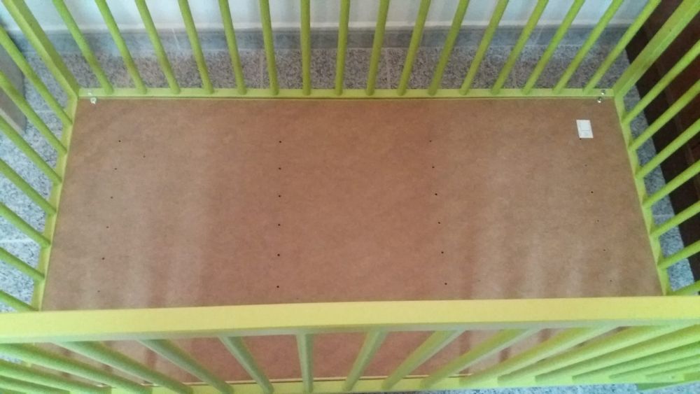 Cama de bebê - IKEA