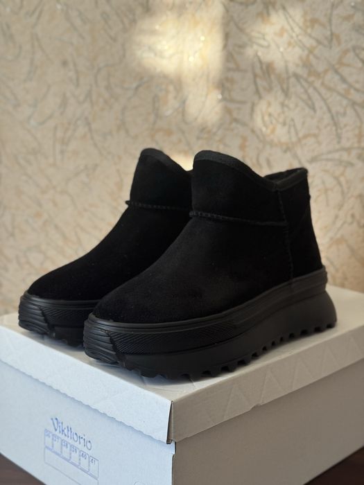 Теплые угги замшевые ботинки ugg зимние