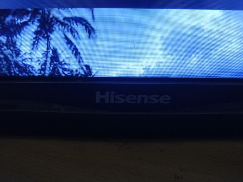 Телевізор Hisense