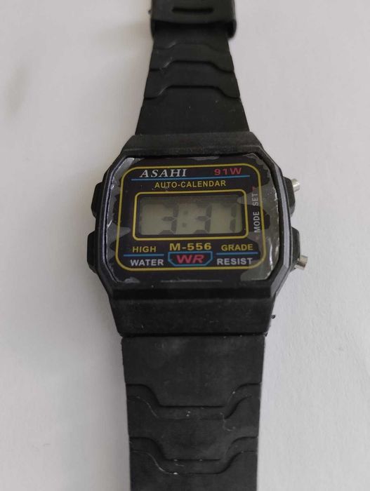 Легендарні Asahi watch f91w