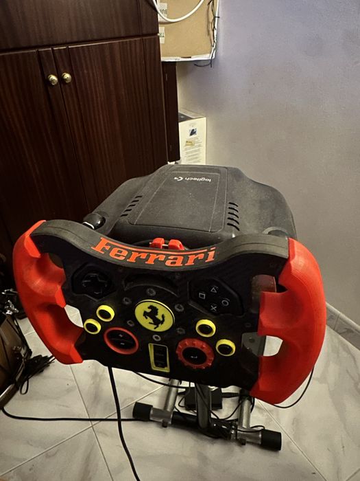 Volante G29 com suporte