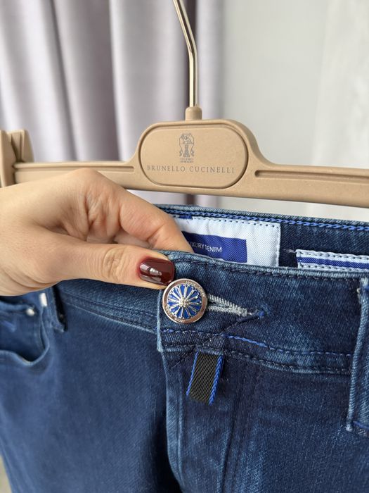 Джинсы Jacob Cohen