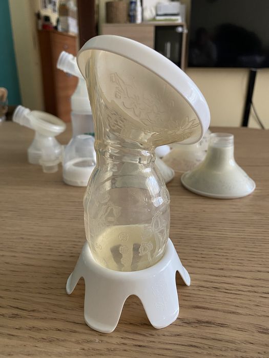 Laktator Neno Due, kolektor, stanik