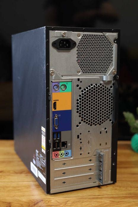 готовий комп'ютер intel core i3-7100\ 4gb ddr4 \ 1Tb HDD