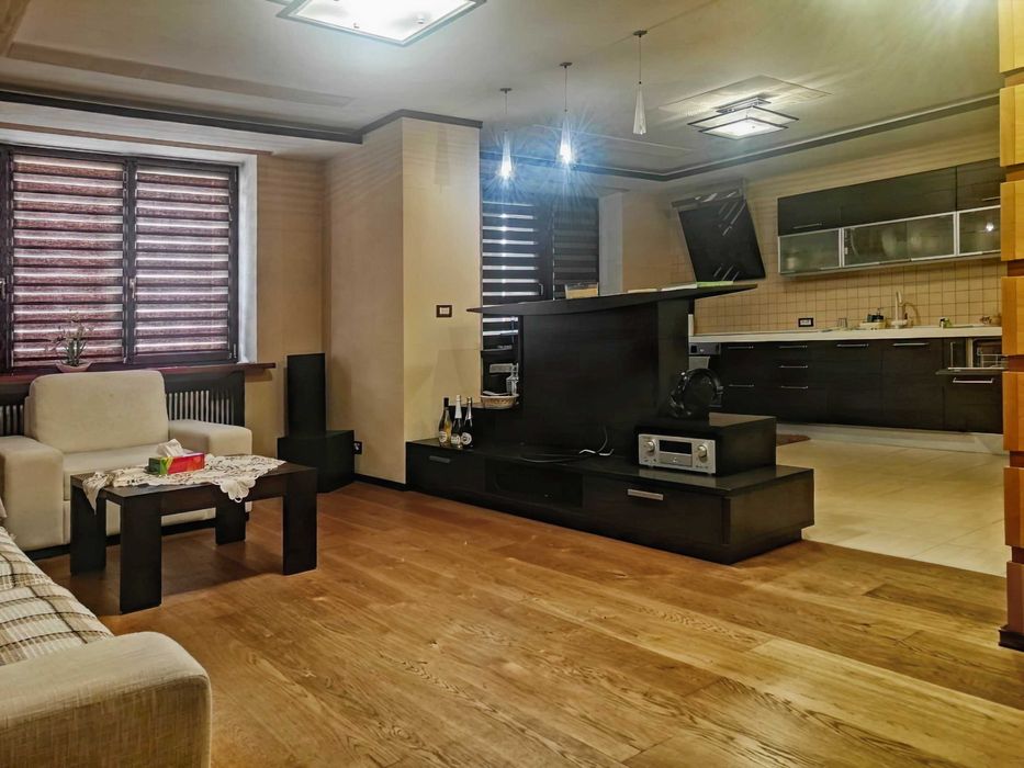 Затишна 3-кімнатна квартира по вул. Чорновола, 20 м. Лук'янівська