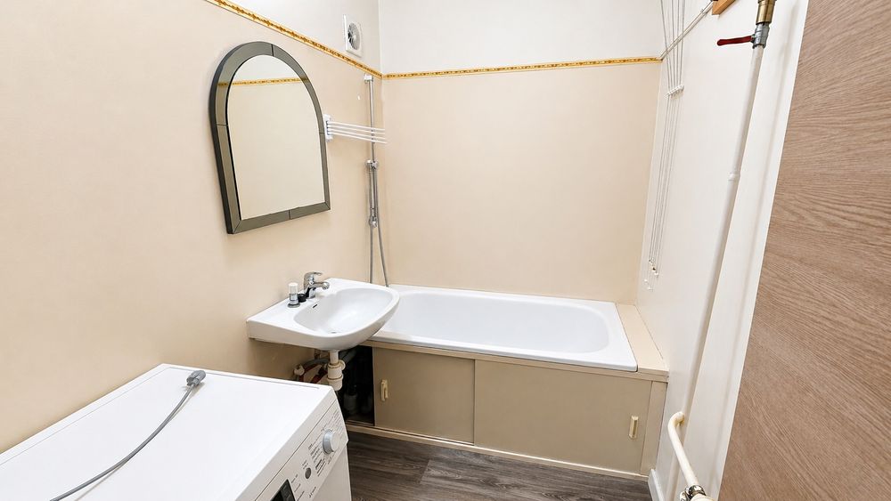 Na sprzedaż mieszkanie w Kutnie 3 pokoje | 58,7 m² | Duży balkon | KW | Kutno | Skłodowskiej-Curie - Więcej