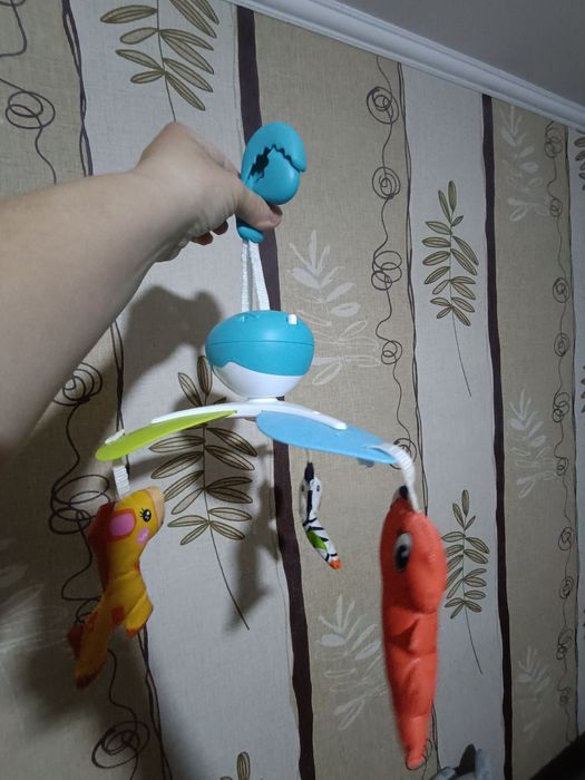 Музичний мобіль на коляску або на ліжечко