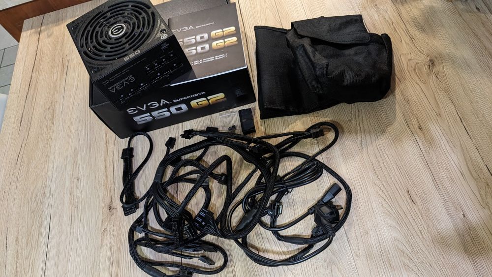Zasilacz modularny Evga Supernova G2 550W plus gold