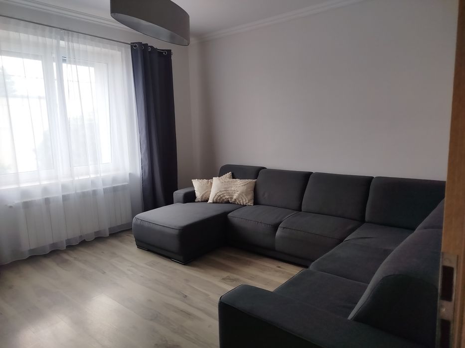 Wynajmę / 3 pokoje/ Tysiąclecie/ garaż
