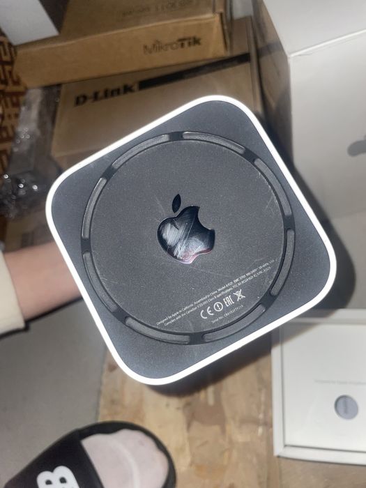 Маршрутизатор APPLE AirPort Extreme 802.11AC ME918Z/A