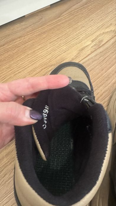 Ботінки черевики