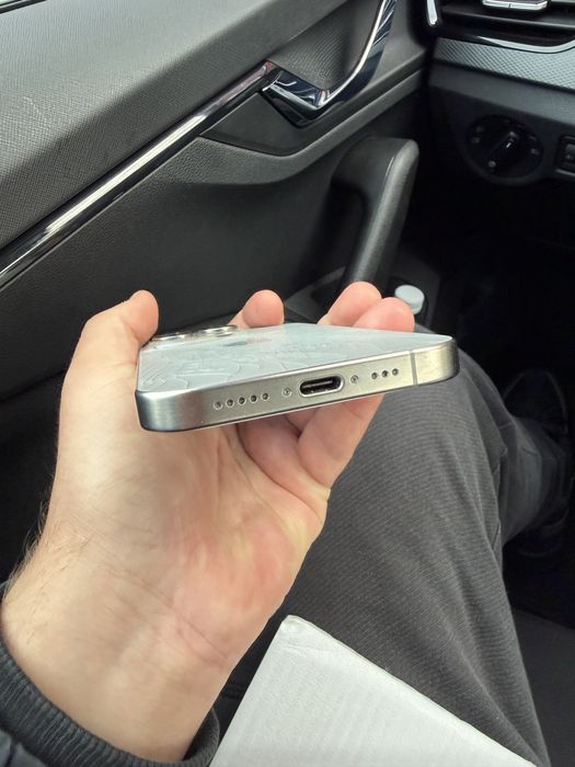 Iphone 15 Pro 256 gb