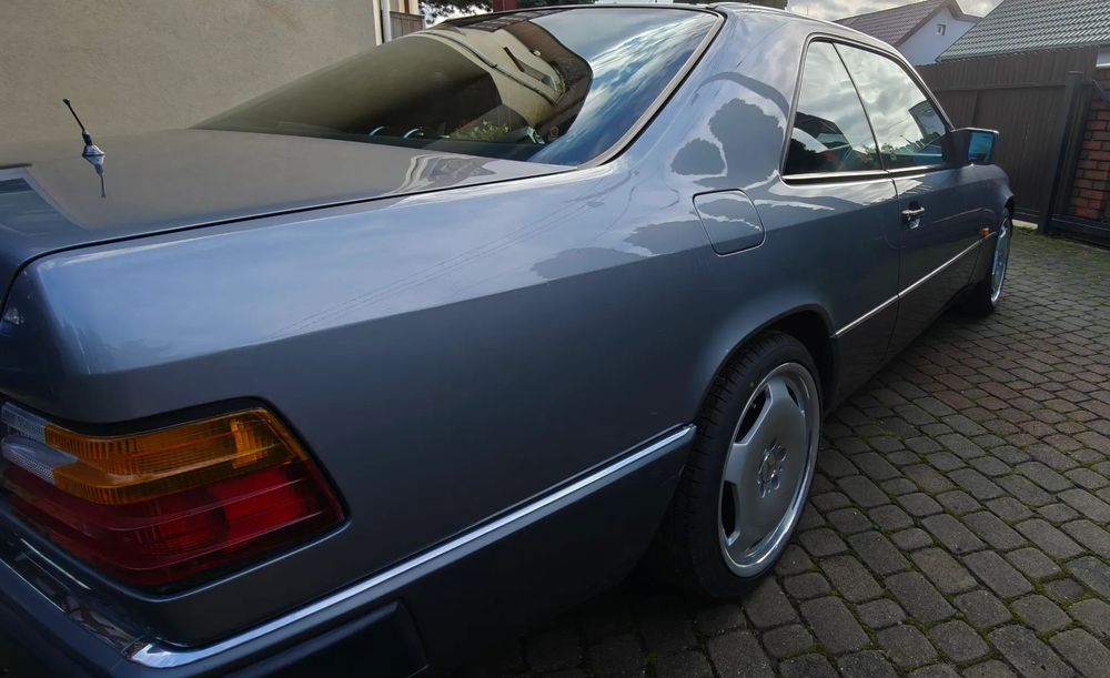 Mercedes-Benz W124 (1984-1993) Mercedes 300 CE 24 Geatrag Szwajcaria 189490tyś. oryginalny stan